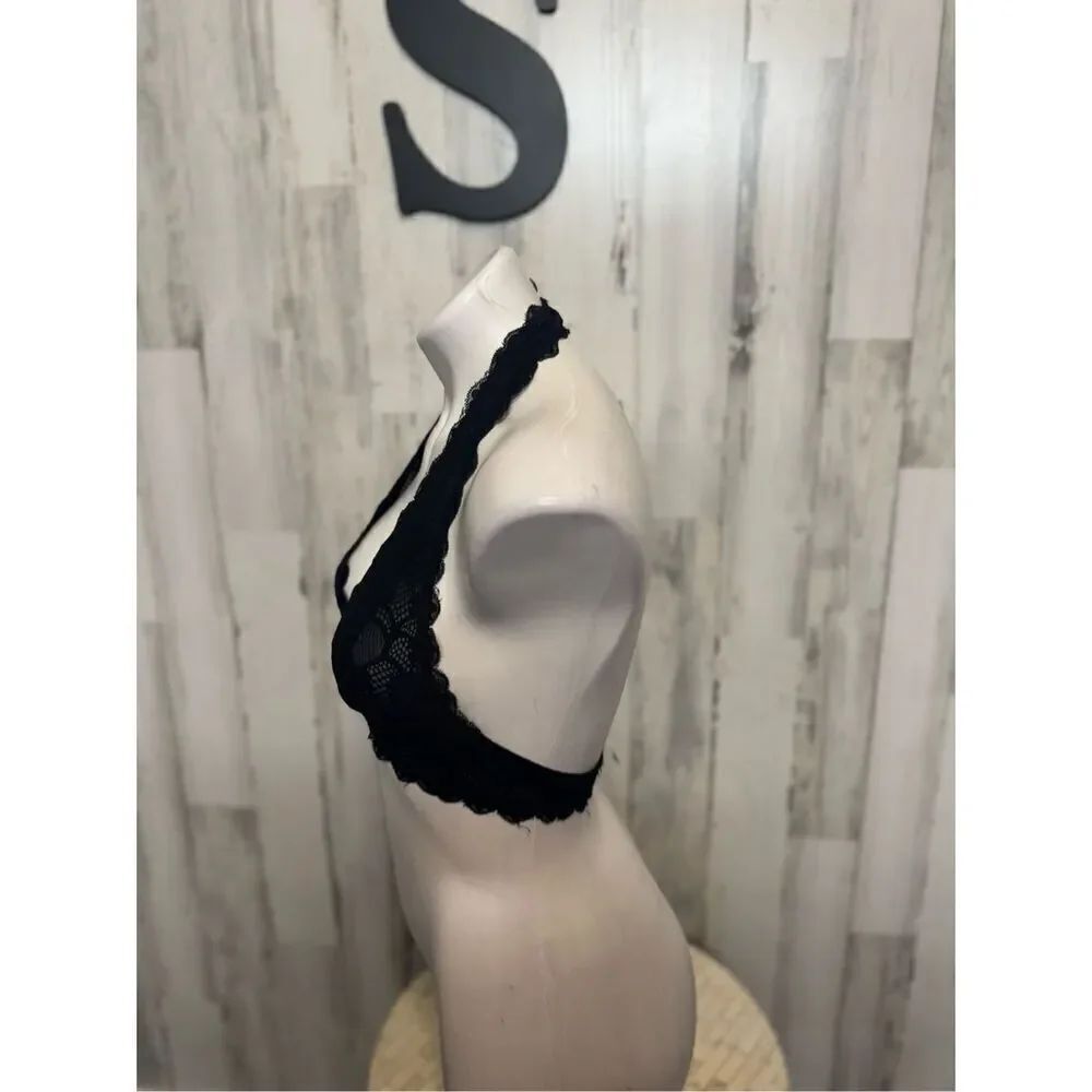 Black crop top - Picture 5 of 6